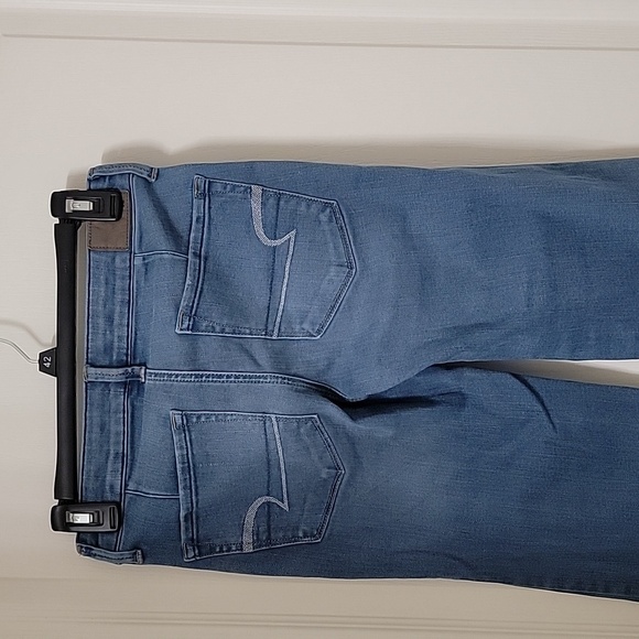 American Eagle Size 2 A-Line Denim Blue Jeans. Retro! Excellent Used Condition - Picture 14 of 15